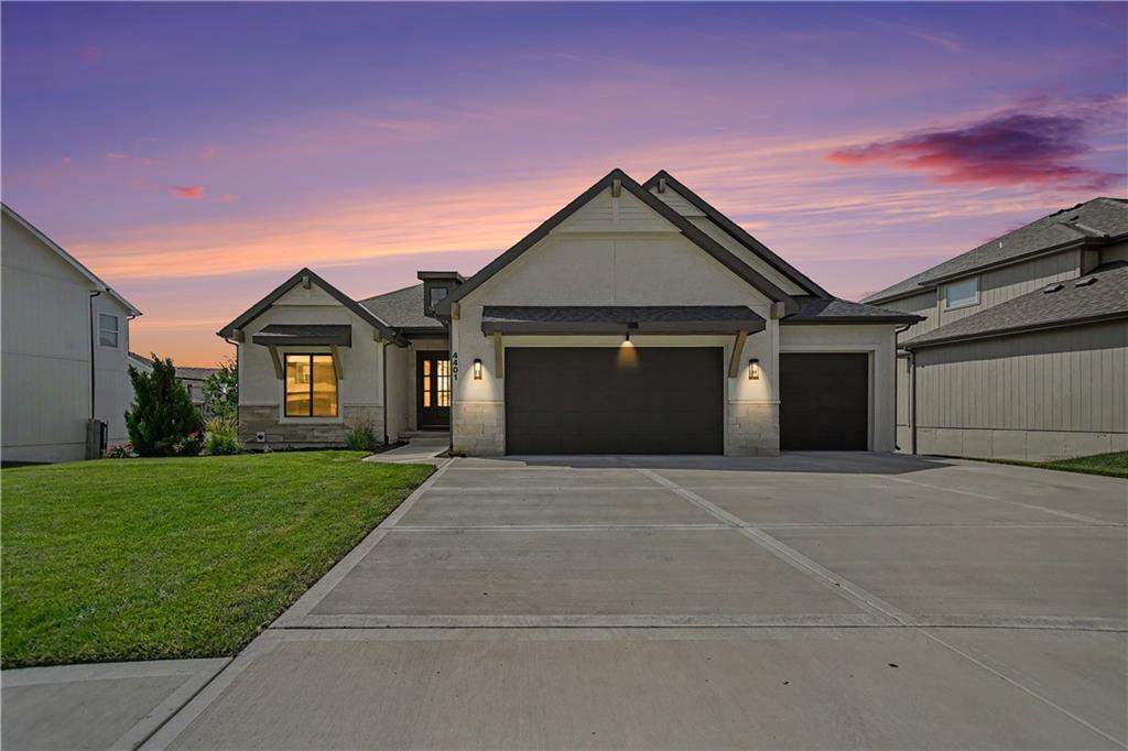 1st image of 4401 Ne 88th St, Kansas City, MO 64156 | MLS# 2634043