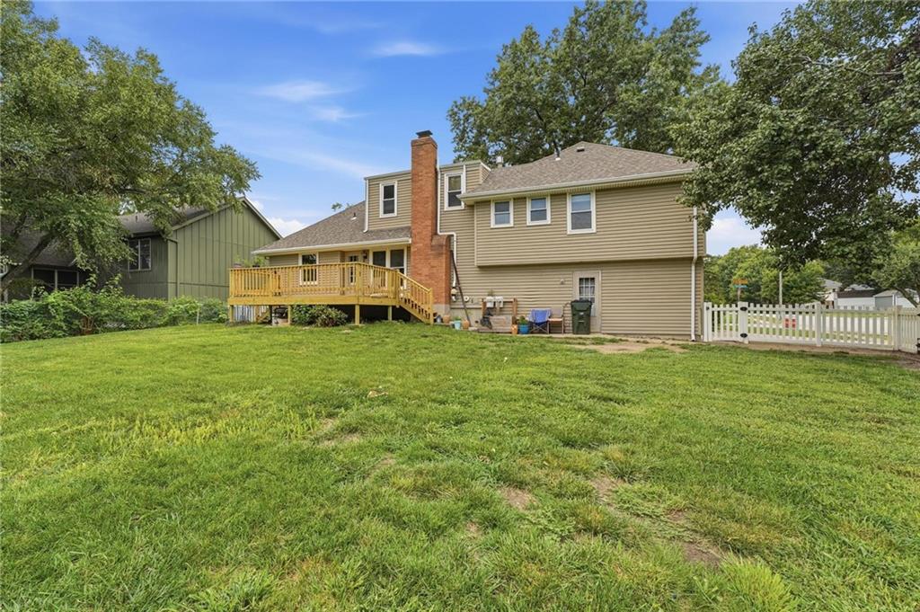 31st image of 400 S Normandy Dr, Olathe, KS 66061 | MLS# 2634053