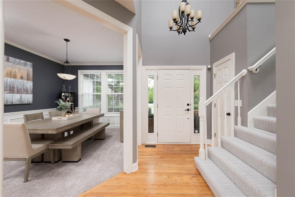 4th image of 12124 Grand Ave, Kansas City, MO 64145 | MLS# 2634057