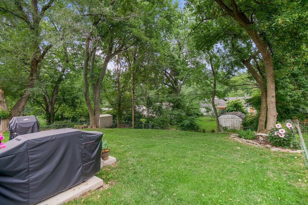 29th image of 2613 W 76th St, Prairie Village, KS 66208 | MLS# 2634076