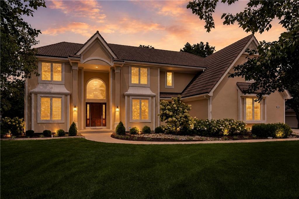 45th image of 1824 Summit Valley Dr, Lee's Summit, MO 64081 | MLS# 2634077