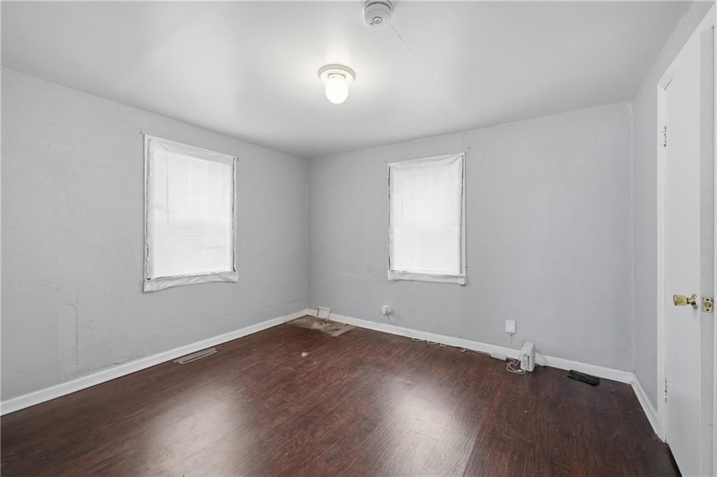 3rd image of 516 Sw 13 St, Blue Springs, MO 64015 | MLS# 2634126