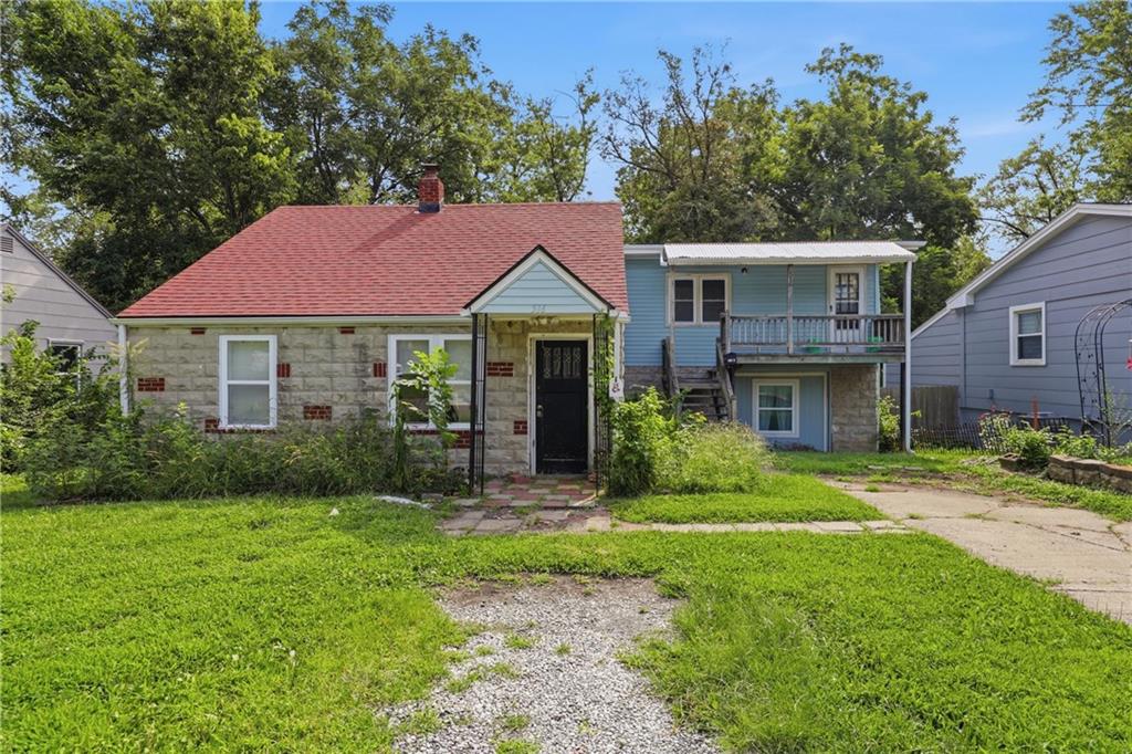 1st image of 516 Sw 13 St, Blue Springs, MO 64015 | MLS# 2634126