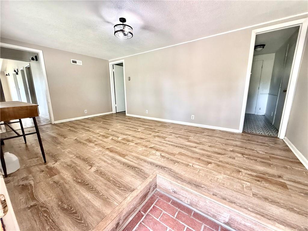 5th image of 2214 S 28Th St, Saint Joseph, MO 64503 | MLS# 2634134