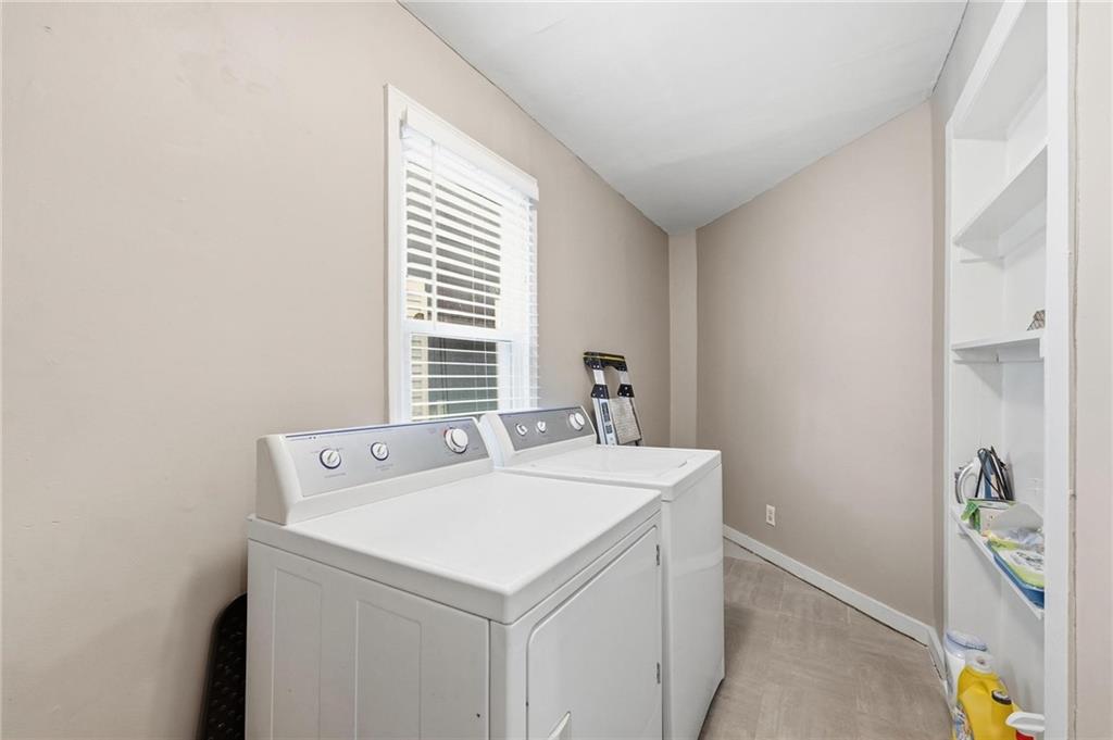 4th image of 327 Maple Blvd, Kansas City, MO 64124 | MLS# 2634153
