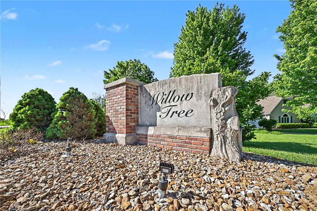 3rd image of 4204 Se Wingate Cir, Blue Springs, MO 64014 | MLS# 2634169