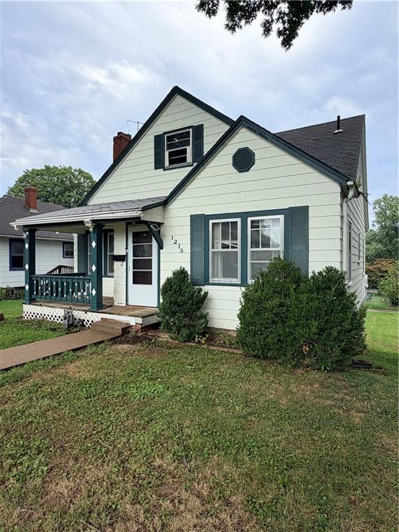 3rd image of 1213 Central St, Leavenworth, KS 66048 | MLS# 2634171