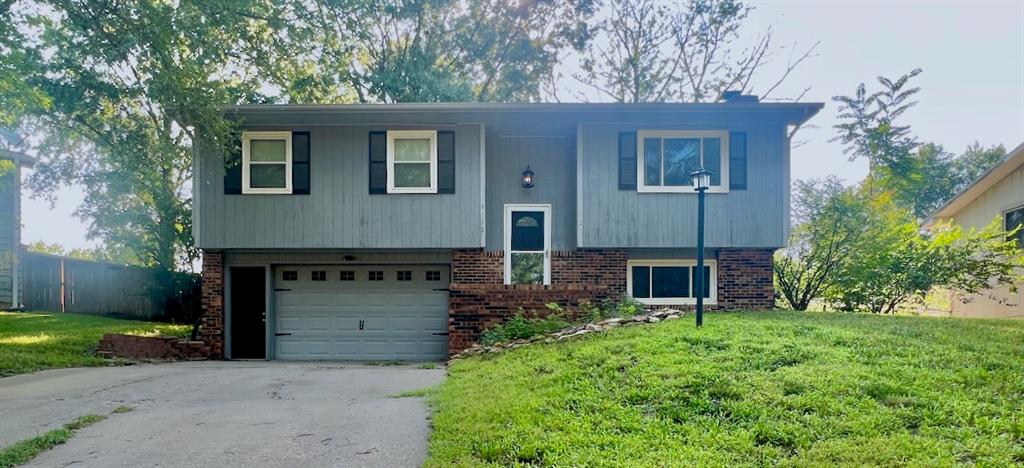 17th image of 1112 Randall Rd, Lawrence, KS 66049 | MLS# 2634176