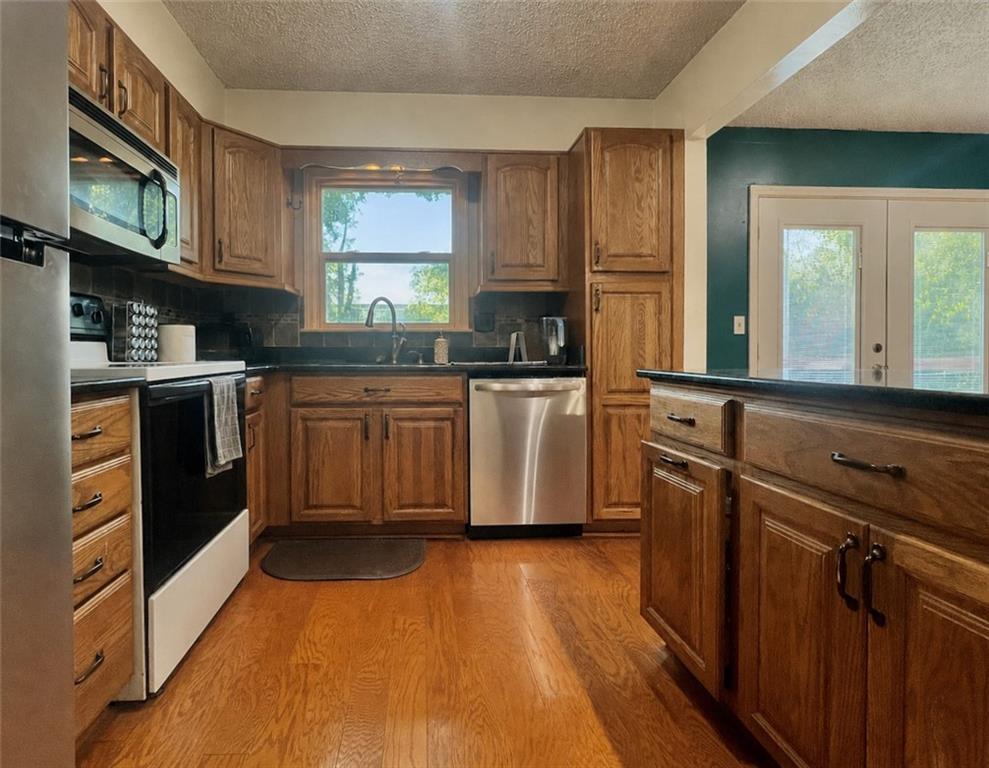 2nd image of 1112 Randall Rd, Lawrence, KS 66049 | MLS# 2634176