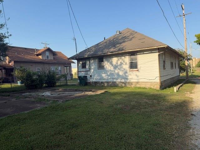 16th image of 309 S 22nd St, Parsons, KS 67357 | MLS# 2634177