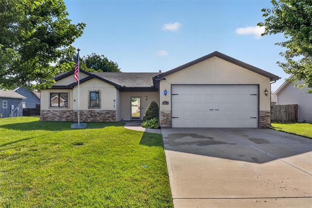 1st image of 3023 N 157th St, Basehor, KS 66007 | MLS# 2634184