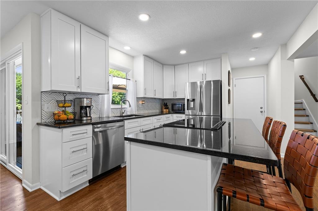 5th image of 8802 Belleview Ave, Kansas City, MO 64114 | MLS# 2634196