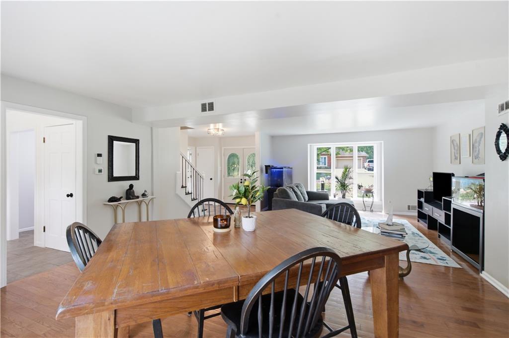 4th image of 12739 Overbrook Rd, Leawood, KS 66209 | MLS# 2634203