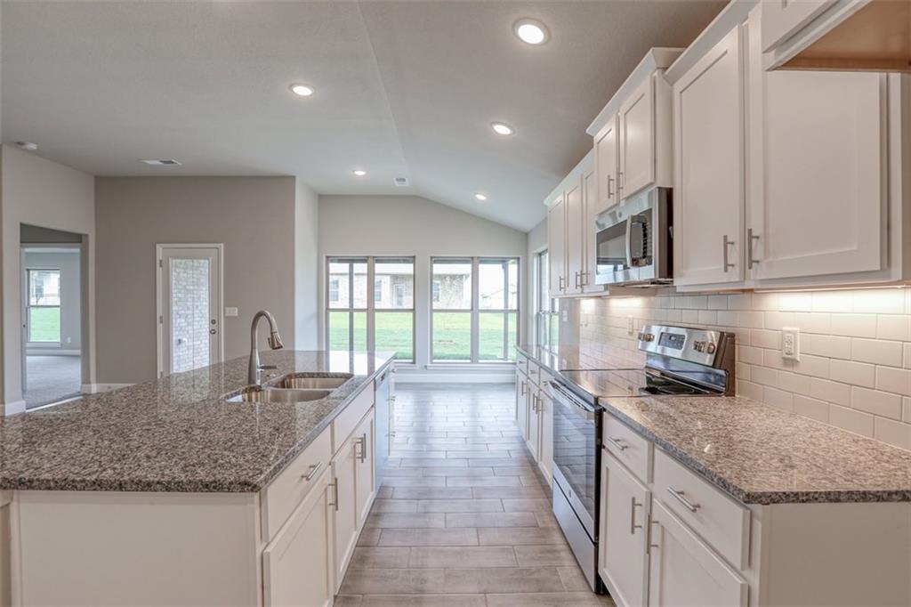 5th image of 18435 W 195 St, Spring Hill, KS KS | MLS# 2634216