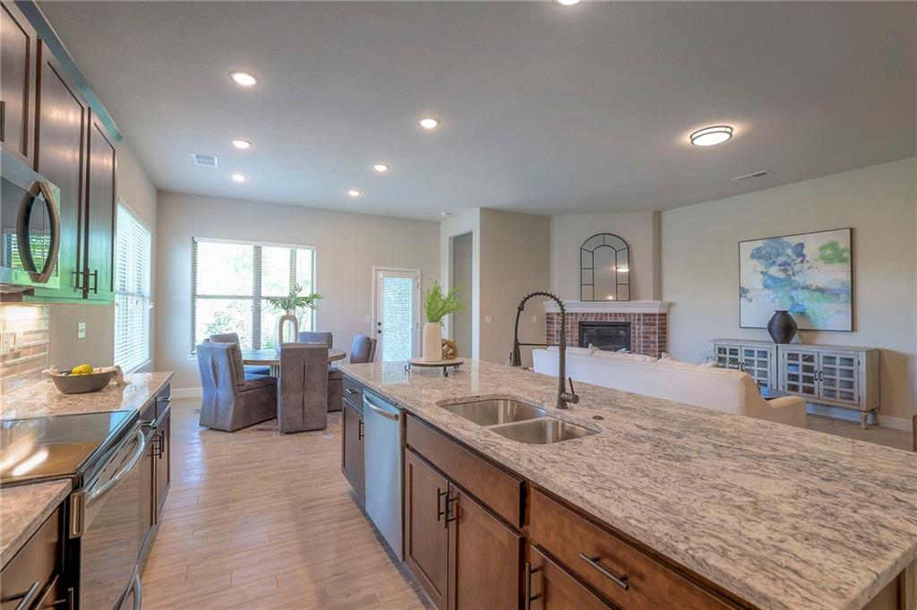 2nd image of 18540 W 195 Ter, Spring Hill, KS 66083 | MLS# 2634223