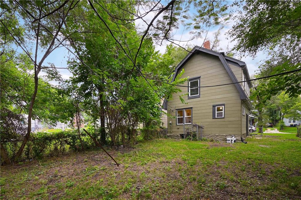 24th image of 2403 E 69th Ter, Kansas City, MO 64132 | MLS# 2634246
