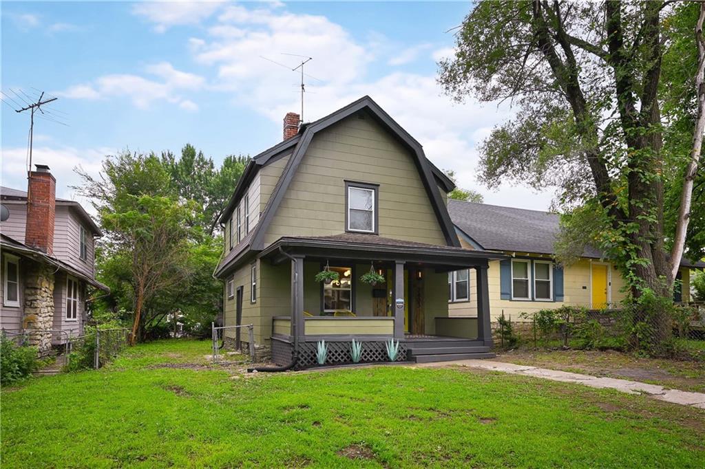 5th image of 2403 E 69Th Ter, Kansas City, MO 64132 | MLS# 2634246