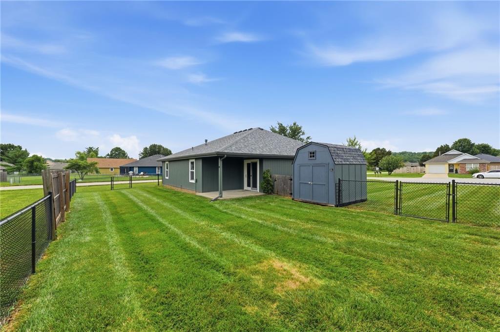 2nd image of 103 Blue Branch Cir, Grain Valley, MO 64029 | MLS# 2634248