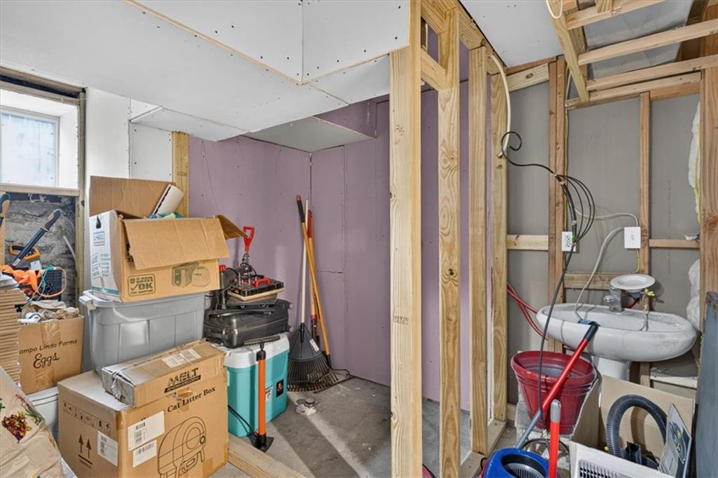 48th image of 301 N Van Brunt Blvd, Kansas City, MO 64123 | MLS# 2634259