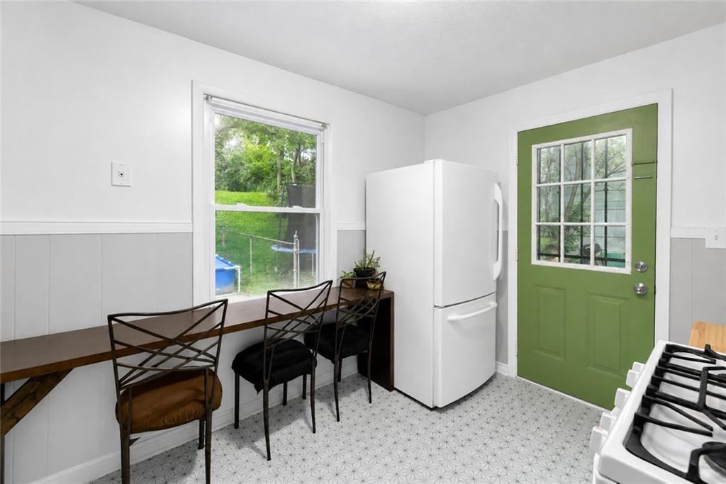2nd image of 7406 S Park Rd, Kansas City, MO 64129 | MLS# 2634261