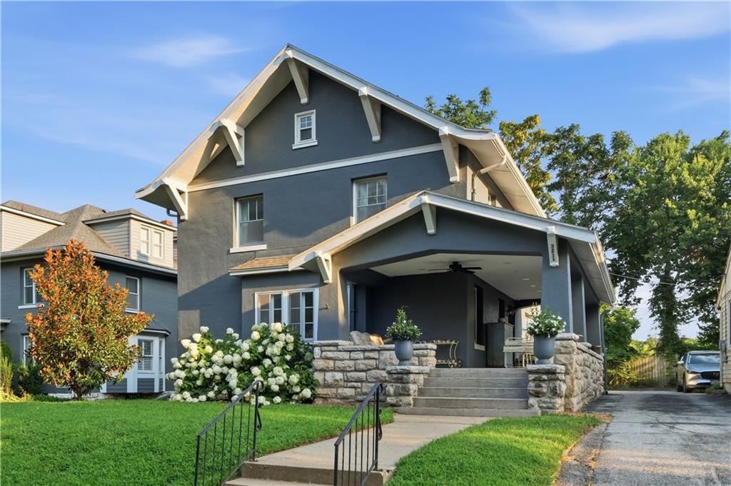 3rd image of 3211 Windsor Ave, Kansas City, MO 64123 | MLS# 2634273