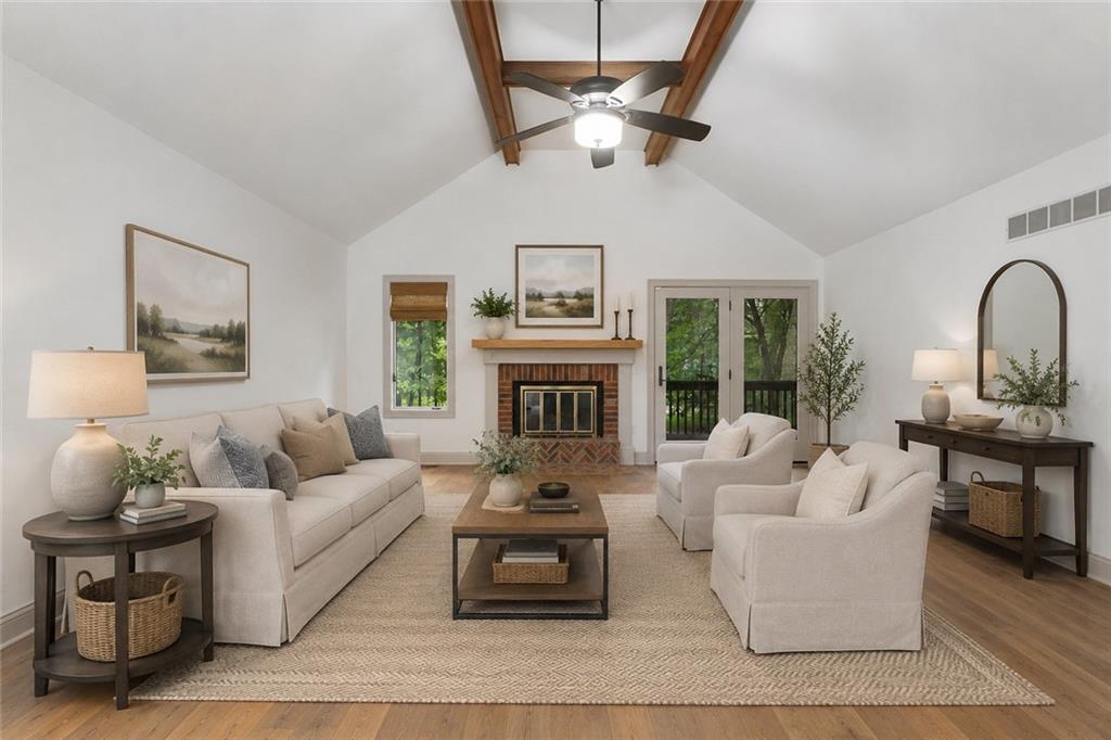 4th image of 331 Westwoods Cir, Liberty, MO 64068 | MLS# 2634331