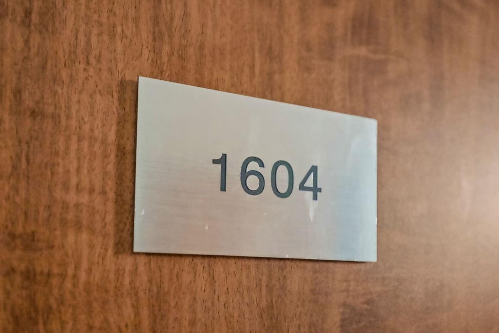 3rd image of 600 E Admiral Blvd #1604, Kansas City, MO 64106 | MLS# 2634344