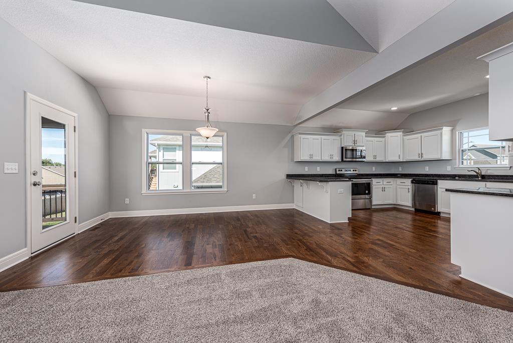 2nd image of 1675 N 156th St, Basehor, KS 66007 | MLS# 2634348