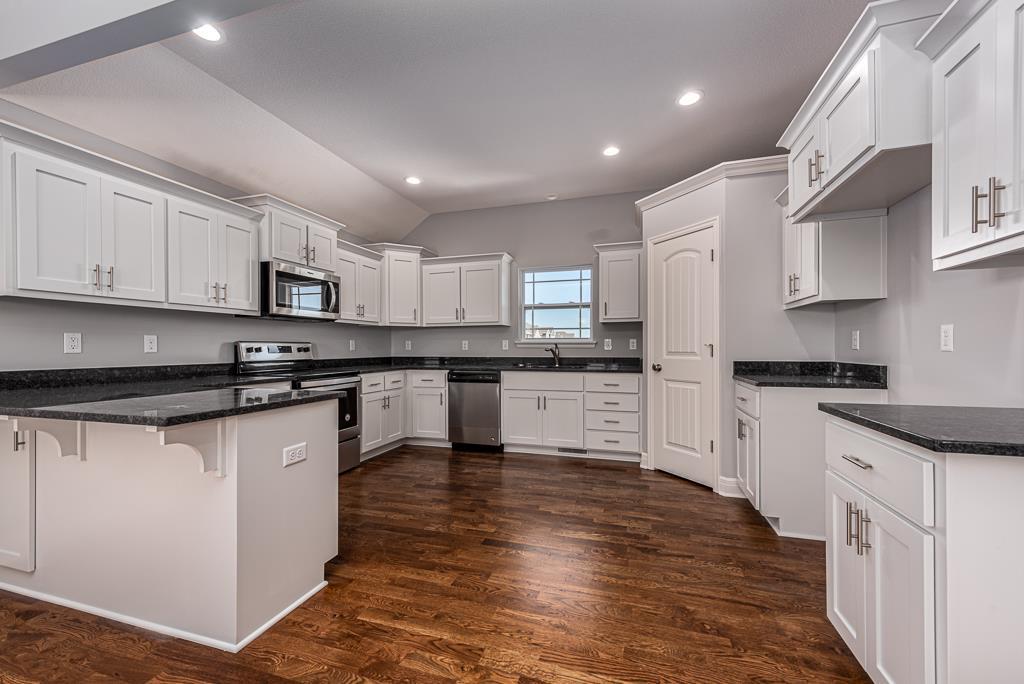 3rd image of 1675 N 156Th St, Basehor, KS 66007 | MLS# 2634348
