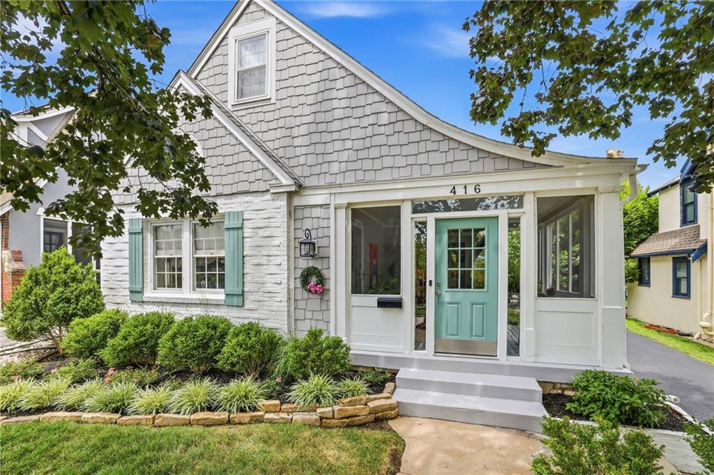 1st image of 416 E 66th Ter, Kansas City, MO 64131 | MLS# 2634350