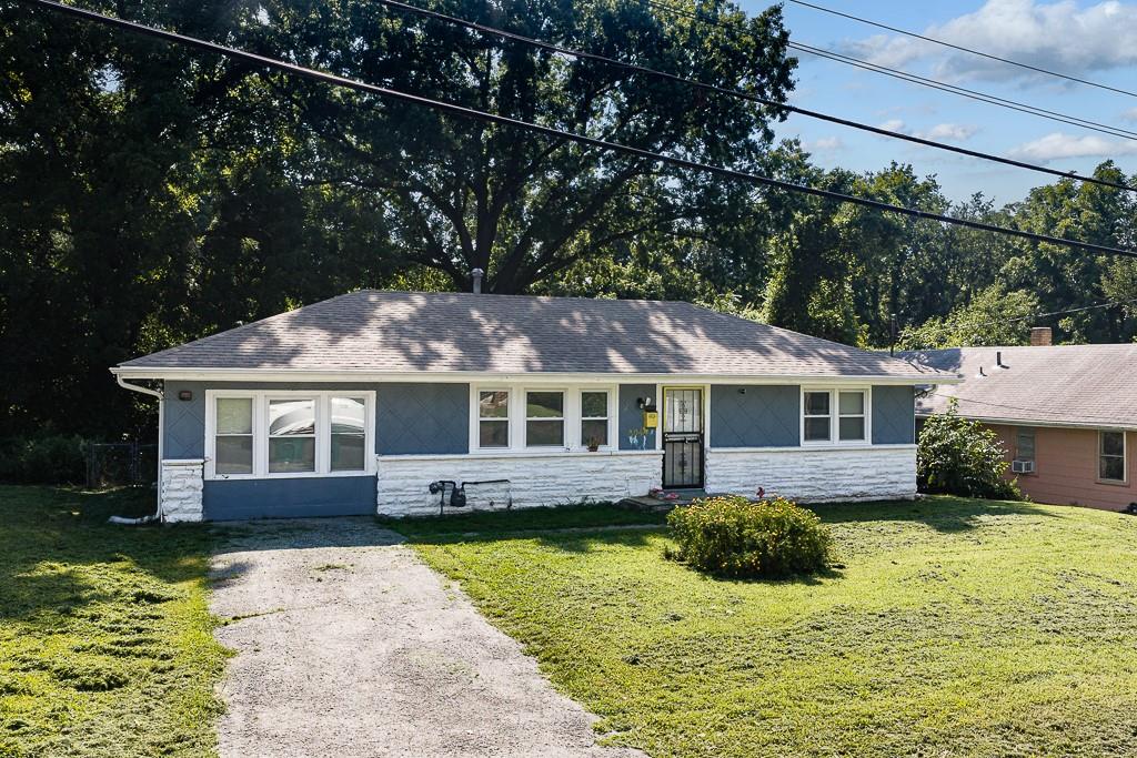 1st image of 3055 N 32nd St, Kansas City, KS 66104 | MLS# 2634356