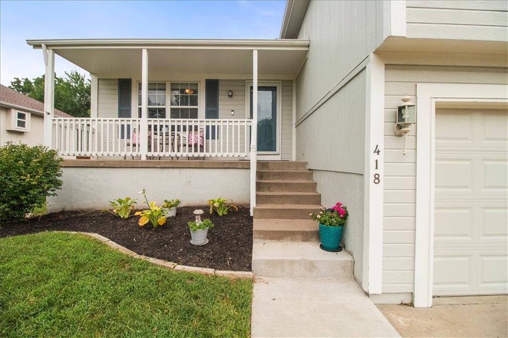 3rd image of 418 Granite Dr, Raymore, MO 64083 | MLS# 2634381