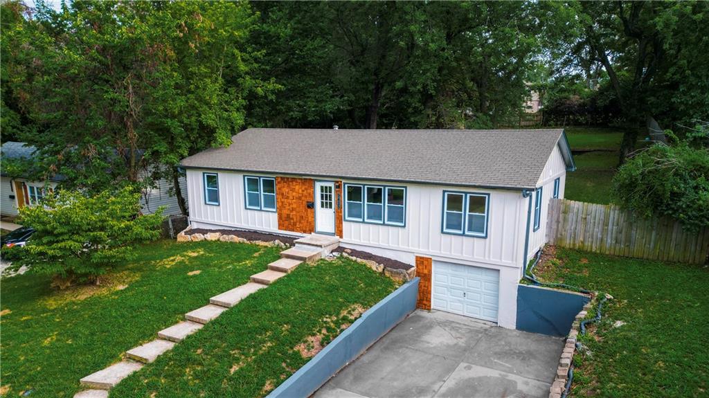 1st image of 9425 E 67th Ter, Raytown, MO 64133 | MLS# 2634400