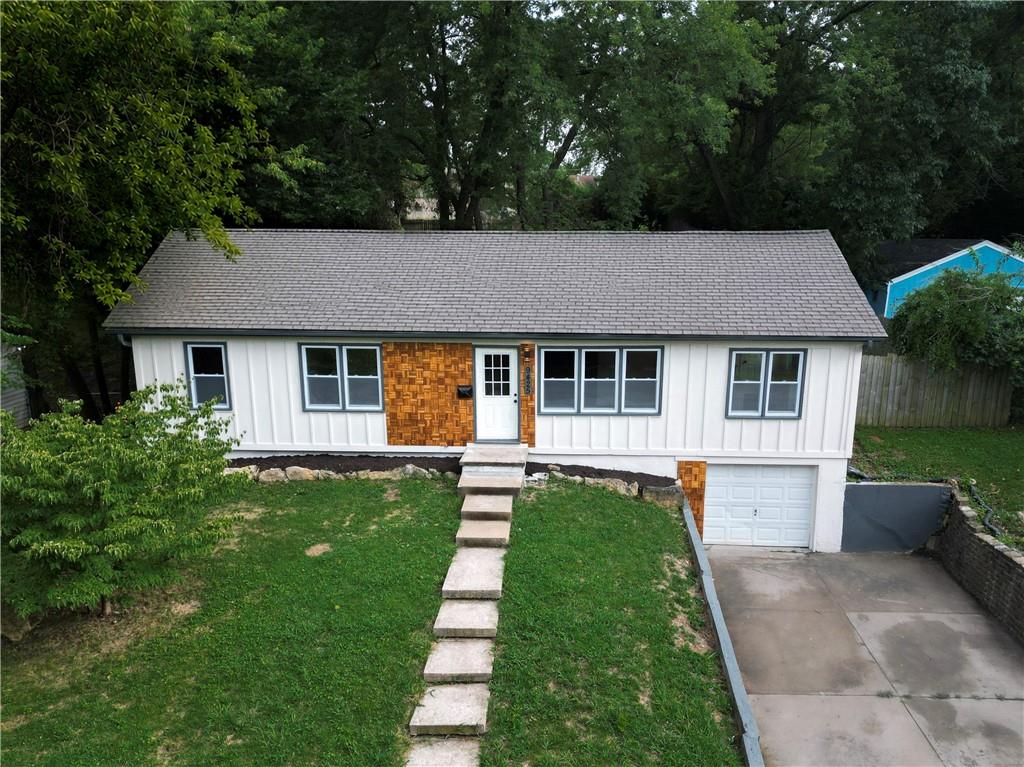 3rd image of 9425 E 67Th Ter, Raytown, MO 64133 | MLS# 2634400