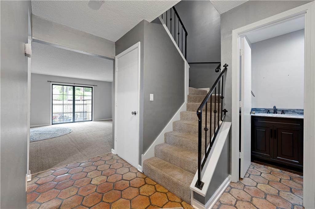 4th image of 10225 Conser St, Overland Park, KS 66212 | MLS# 2634404