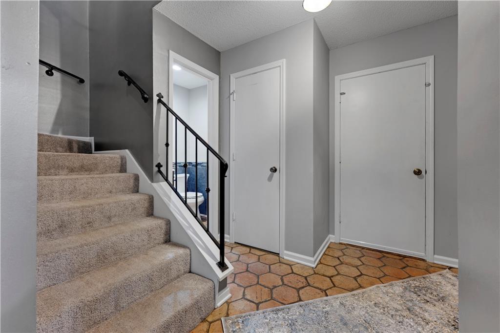 5th image of 10225 Conser St, Overland Park, KS 66212 | MLS# 2634404