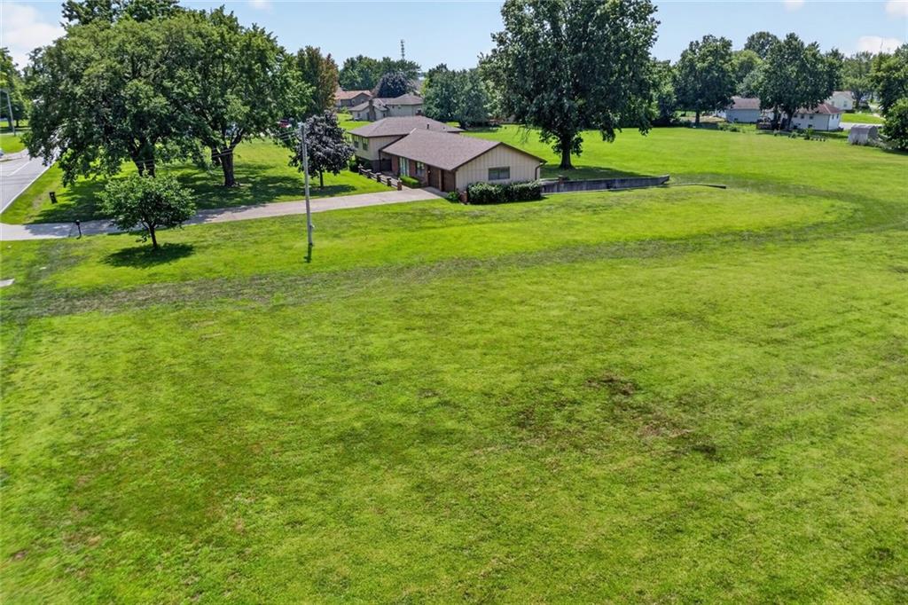5th image of 16904 Kentucky Rd, Belton, MO 64012 | MLS# 2634407