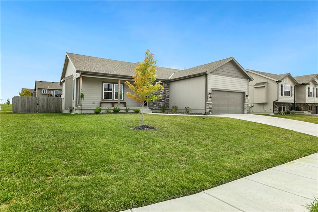 3rd image of 1201 Nw 4Th St, Oak Grove, MO 64075 | MLS# 2634421