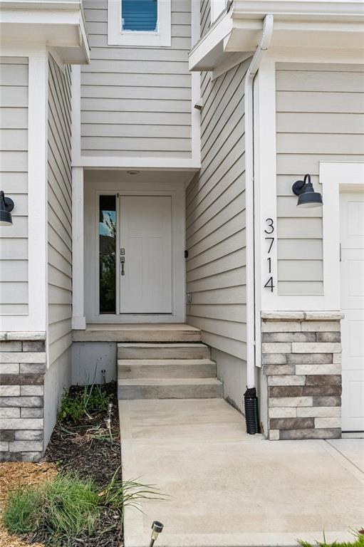 3rd image of 3714 Sw Walsh Dr, Lees Summit, MO 64082 | MLS# 2634459