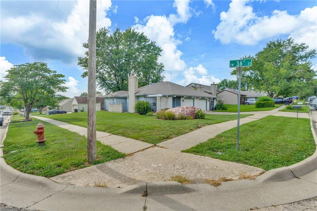 1st image of 3565 Sw Cambridge Ave, Topeka, KS 66614 | MLS# 2634477