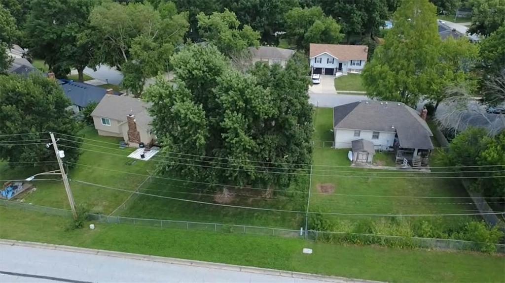 30th image of 3008 S Bryn Mawr Dr, Independence, MO 64057 | MLS# 2634483