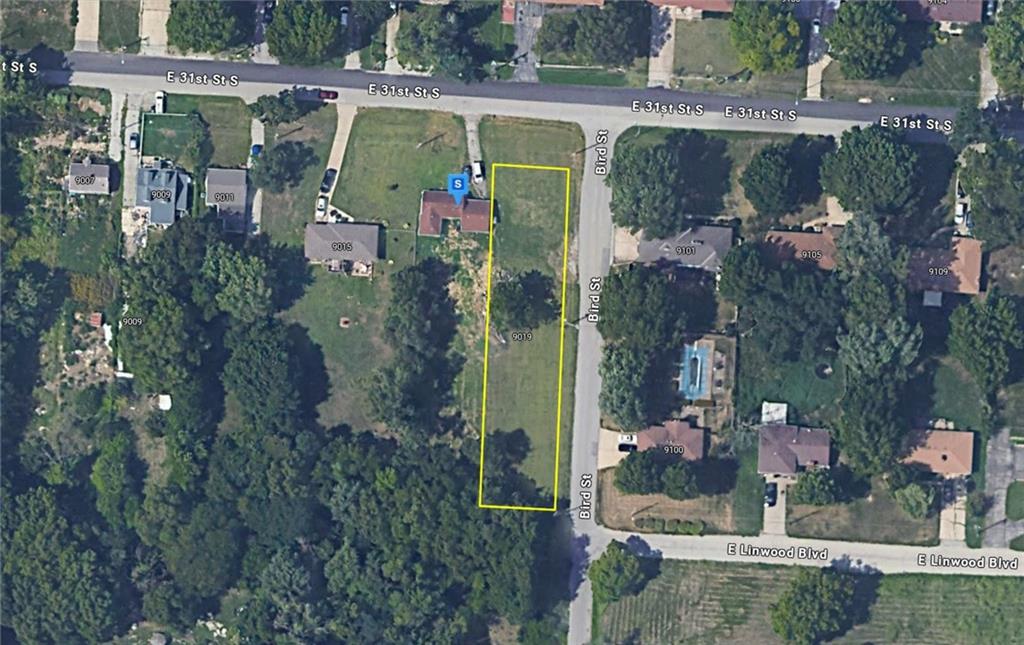 1st image of 9021 E 31st St, Independence, MO 64052 | MLS# 2634491