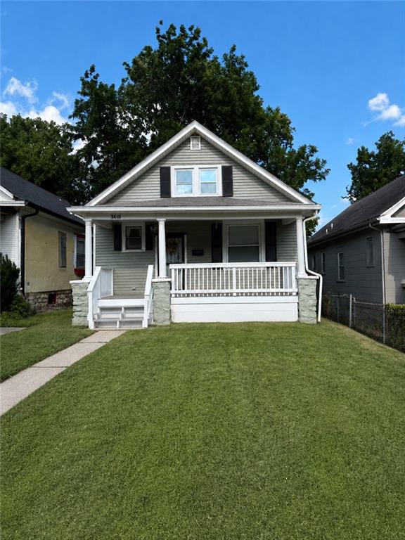 1st image of 3611 Park Ave, Kansas City, MO 64109 | MLS# 2634499