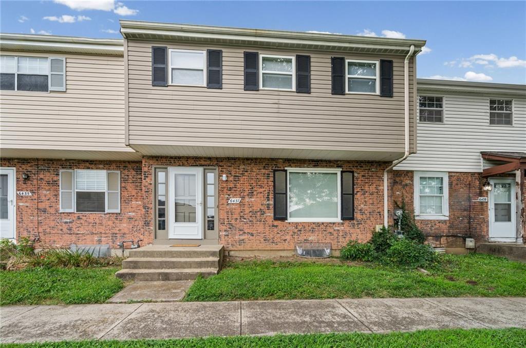 1st image of 6437 E 127th St, Grandview, MO 64030 | MLS# 2634514