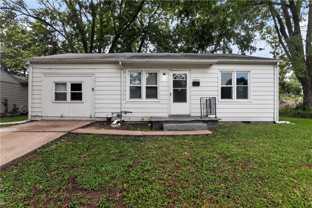 2nd image of 3923 Nebraska Ave, Kansas City, KS 66102 | MLS# 2634522