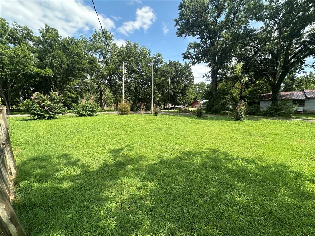 5th image of 1408 N 3Rd St, Neodesha, KS 66757 | MLS# 2634564