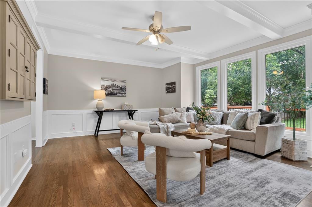 3rd image of 12308 Rosewood St, Leawood, KS 66209 | MLS# 2634582