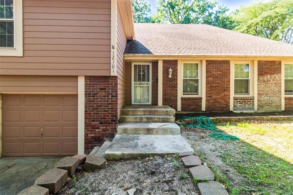 3rd image of 12101 E 60Th Ter, Kansas City, MO 64133 | MLS# 2634609
