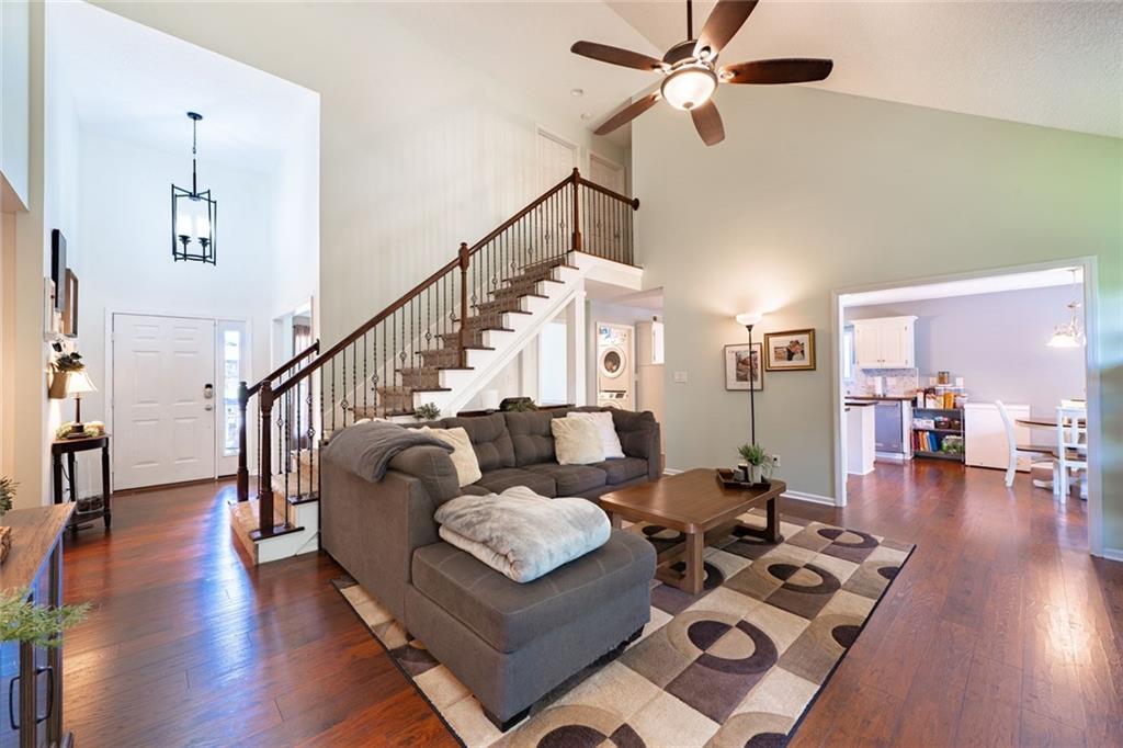 4th image of 1517 Duncan Dr, Liberty, MO 64068 | MLS# 2634649