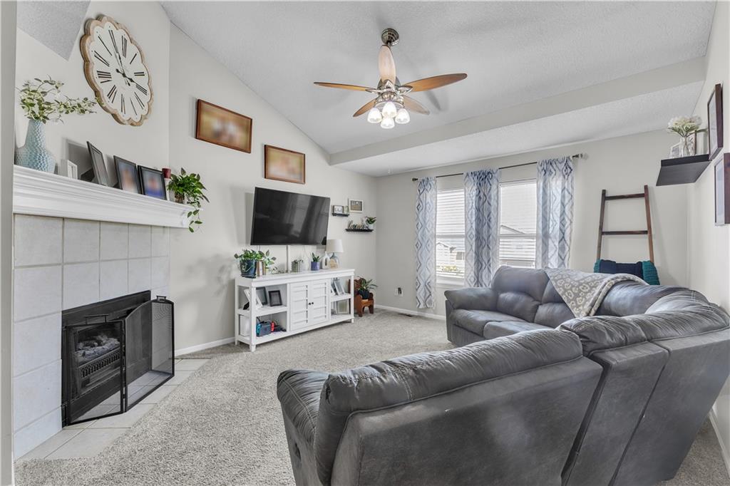 4th image of 2210 Meadow Trl, Saint Joseph, MO 64503 | MLS# 2634653